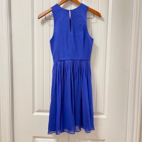 Ever New Melbourne Silk Halter Dress – US 4 - Picture 4 of 12